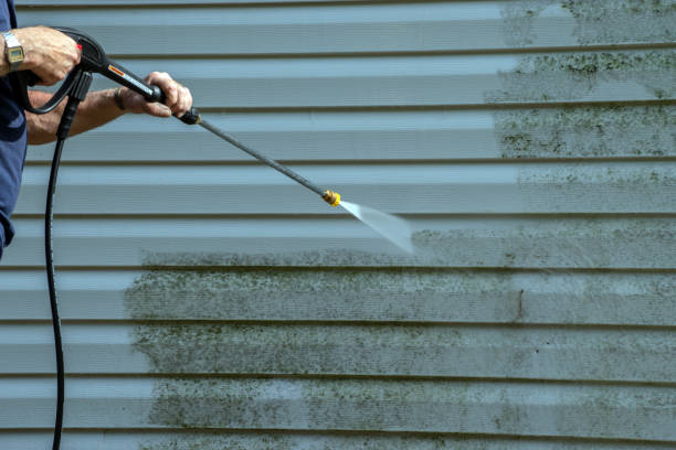 Animal Enclosure Cleaning in Six Mile, SC
